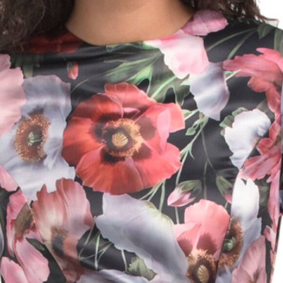 NANCY YANG Floral Long Sleeve Gown - Picture 2 of 3